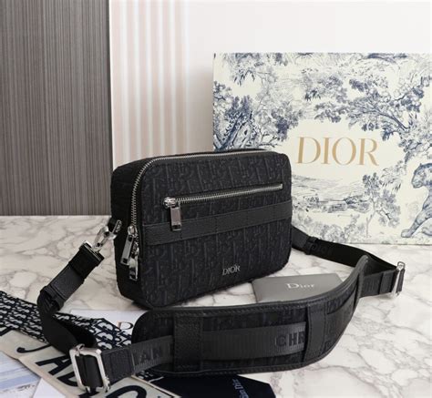 dior bag messenger